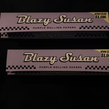 Papel morado King Size